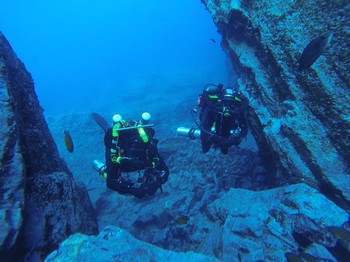 Divers at the Cathedral in Gran Canaria Rebreatherpro-Training