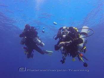 Rebreather divers during their normoxic training Mod 2 course Rebreatherpro-Training