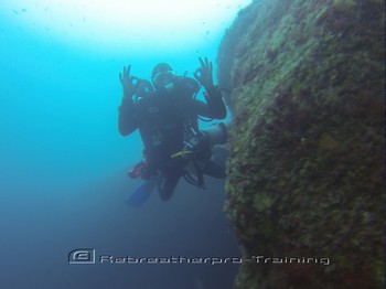 Rebreather diver on the reef of Arinaga. Rebreatherpro-Training