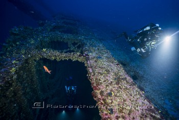 The keel for Britannic was laid on 30 November 1911 at the Harland and Wolff shipyard in Belfast Rebreatherpro-Training