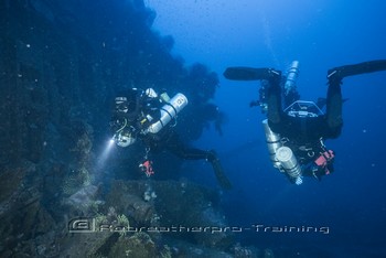 Sardinia Wreck and Cave Diving Rebreatherpro-Training