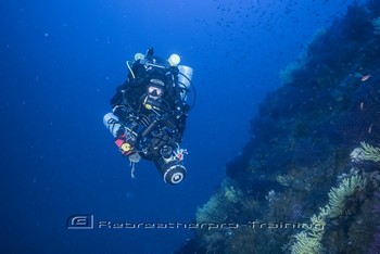 Sardinia Wreck and Cave Diving Rebreatherpro-Training