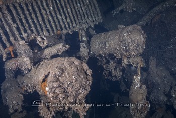 Sardinia Wreck and Cave Diving Rebreatherpro-Training