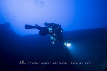 Sardinia Wreck and Cave Diving Rebreatherpro-Training