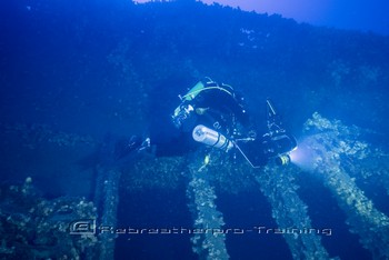 Sardinia Wreck and Cave Diving Rebreatherpro-Training