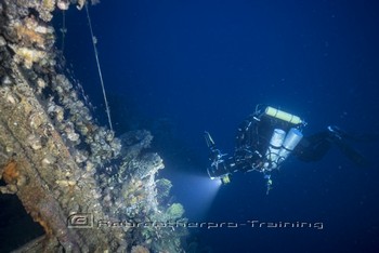 TDI CCR Full Cave Course in Lot France Rebreatherpro-Training