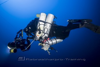 Sardinia Wreck and Cave Diving Rebreatherpro-Training