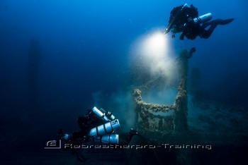 The steamship Bengasi, owned by the Tirrenia shipping company Rebreatherpro-Training