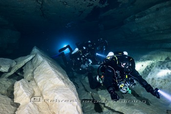 TDI CCR Full Cave Course in Lot France Rebreatherpro-Training