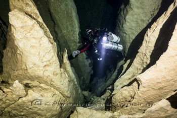 TDI CCR Full Cave Course in Lot France Rebreatherpro-Training