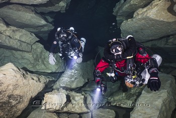 TDI CCR Full Cave Course in Lot France Rebreatherpro-Training