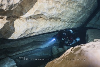 TDI CCR Full Cave Course in Lot France Rebreatherpro-Training