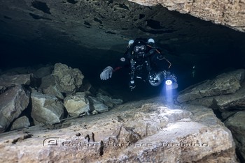 TDI CCR Full Cave Course in Lot France Rebreatherpro-Training