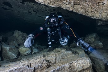 TDI CCR Full Cave Course in Lot France Rebreatherpro-Training